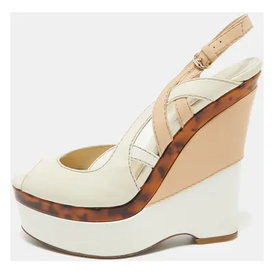 Gucci White/Beige Leather Cut Out Wedge Sandals Size 40.5