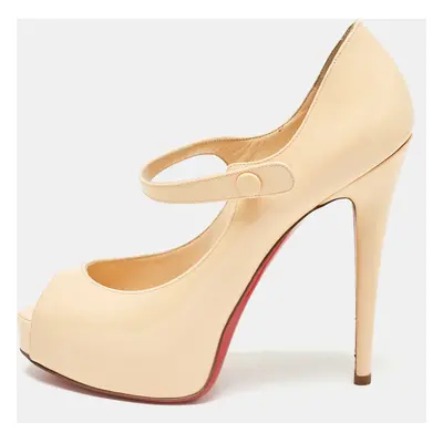 Christian Louboutin Beige Patent Leather Jane Vendome Pumps Size