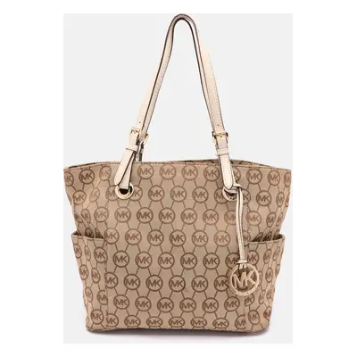 MICHAEL Michael Kors Beige/Brown Signature Canvas Jet Set Tote