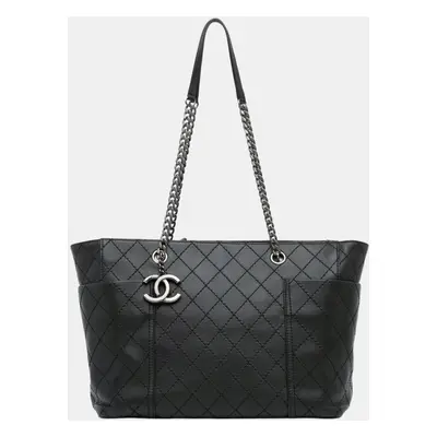 Chanel Black Medium CC Stitched Calfskin Pocket Zipped Chain Tote