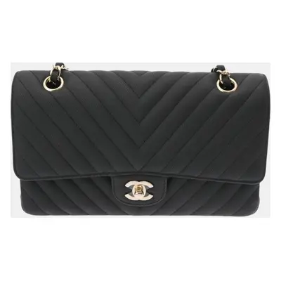 Chanel black caviar skin V-stitched chain shoulder bag