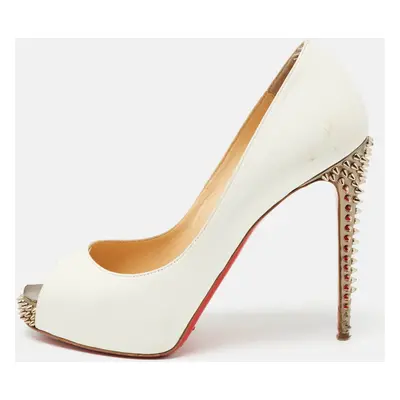 Christian Louboutin White Leather New Very Prive Spikes Pumps Size 37.5