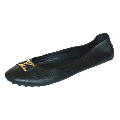 Louis Vuitton Gold Logo Leather Ballet Flats Size