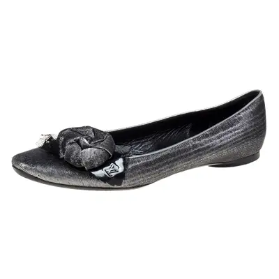 Louis Vuitton Silver/Black Lamé Fabric Rose Applique Embellished Ballet Flats Size 39.5