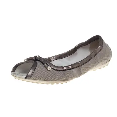 Tod's Grey/Metallic Canvas And Leather Bow Open Toe Flats Size