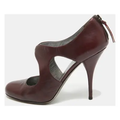 Miu Miu Plum Leather Cut Out Round Toe Pumps Size