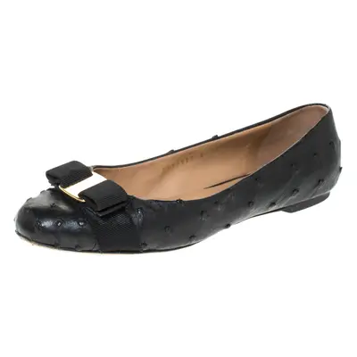 Salvatore Ferragamo Black Ostrich Leather Varina Ballet Flats Size 38.5