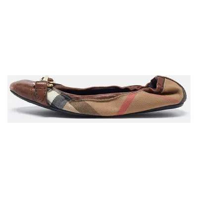 Burberry Brown Nova Check Fabric and Leather Buckle Detail Scrunch Ballet Flats Size 36.5