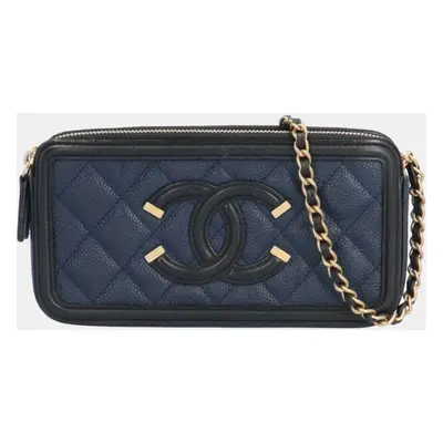 Chanel Blue Leather CC Filigree Shoulder Bag