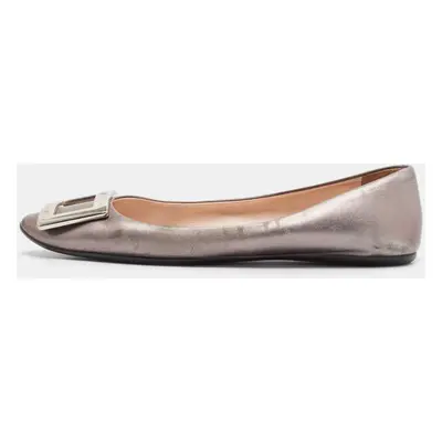 Roger Vivier Silver Leather Gommette Ballet Flats Size