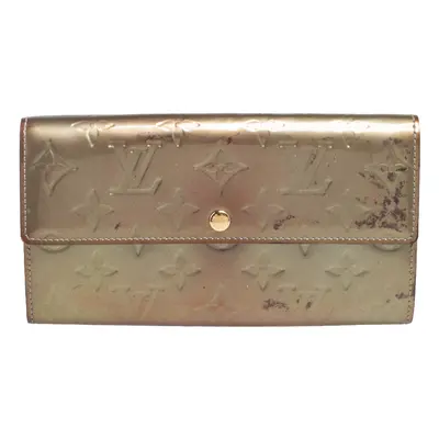 Louis Vuitton Gris Art Deco Monogram Vernis Sarah Wallet