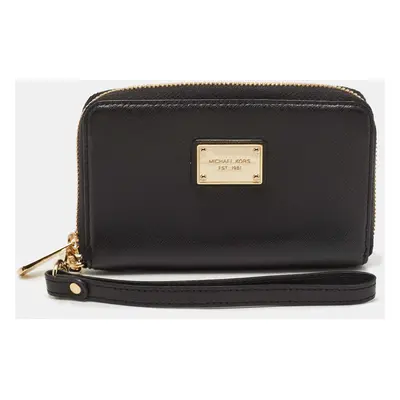 Michael Kors Black Saffiano Leather Jet Set Compact Wristlet Wallet