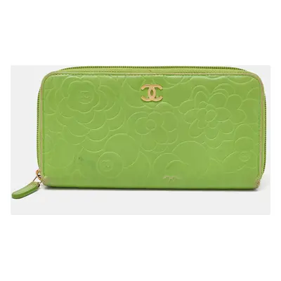 Chanel Green Leather Camellia Zip Around Wallet