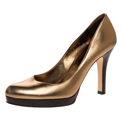 Gucci Metallic Gold Leather Platform Pumps Size 38.5