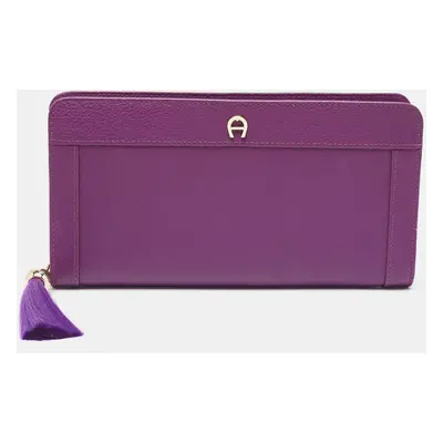 Aigner Purple Leather Cavallina Tassel Continental Wallet