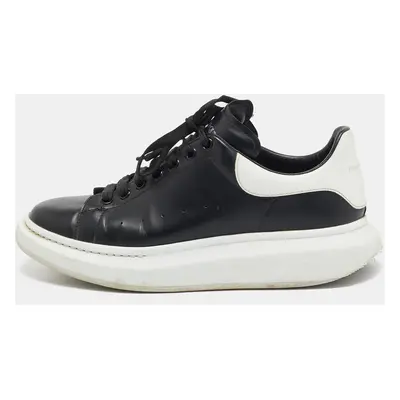 Alexander McQueen Black/White Leather Oversized Sneakers Size