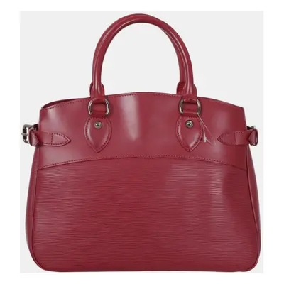 Louis Vuitton Epi Leather Passy PM Bag