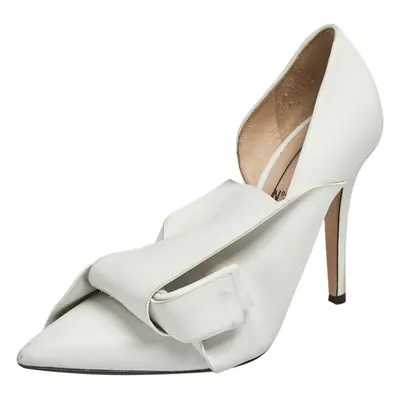 Nº21 White Leather Knot Pointed Toe Pumps Size