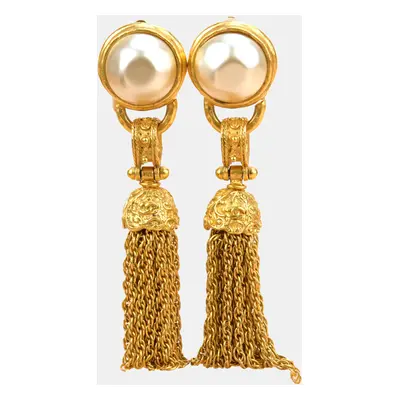 Chanel Vintage Gold Plated Pearl Fringe Tassel Dangle Clip On Earrings