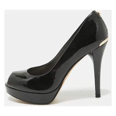 Stuart Weitzman Black Patent Leather Peep Toe Pumps Size