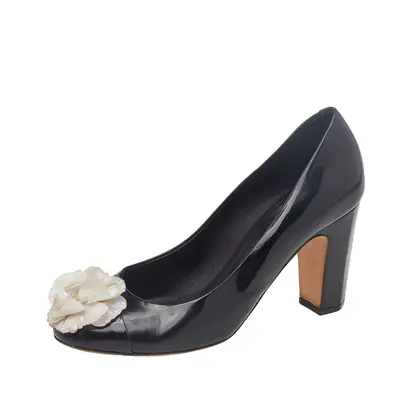 Chanel Black Leather Camellia Cap Toe CC Logo Block Heel Pumps Size