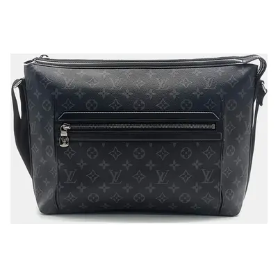 Louis Vuitton Odyssey Messenger MM bag