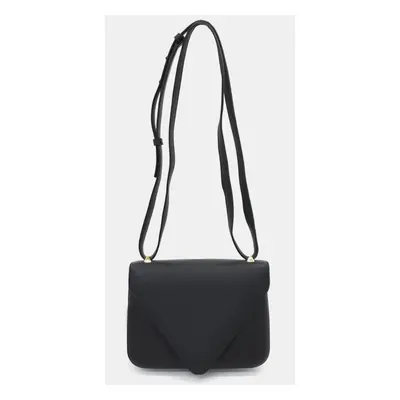 Bottega Veneta Black Leather Mount Shoulder Bag