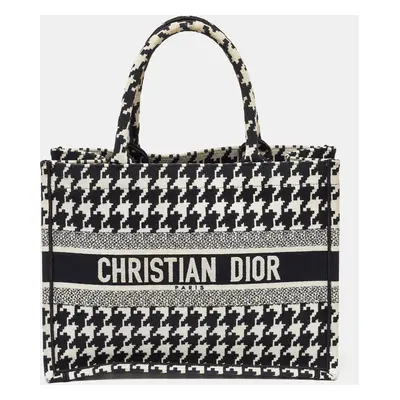 Dior Black/White Embroidered Macro Houndstooth Canvas Medium Book Tote