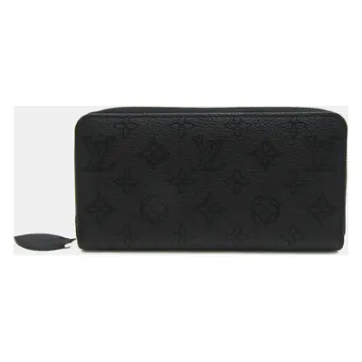 Louis Vuitton LV Monogram Mahina Leather Zippy Wallet