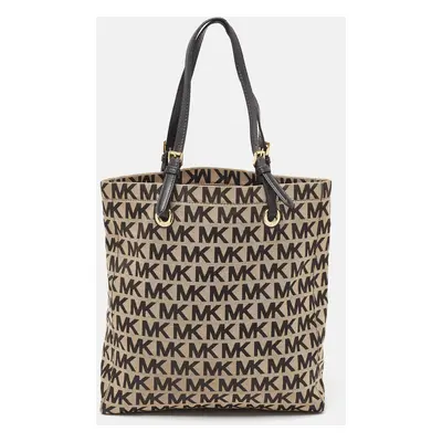 Michael Kors Black/Beige Signature Canvas and Leather Jet Set Tote