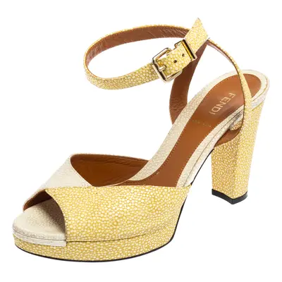 Fendi White/Yellow Stingray Embossed Leather Ankle Strap Platform Sandals Size 38.5