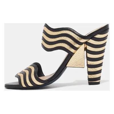 Fendi Black/Gold Leather Wave Striped Slide Sandals Size