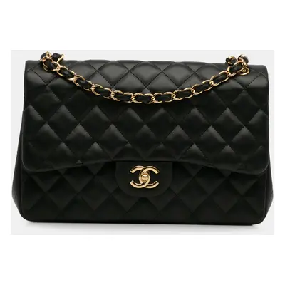 Chanel Jumbo Classic Lambskin Double Flap