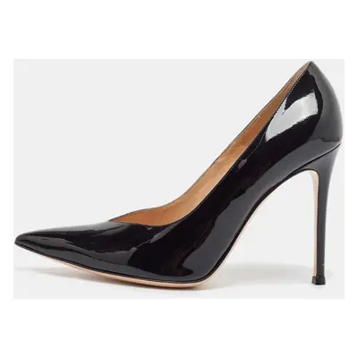 Gianvito Rossi Black Patent Leather Pointed Toe Pumps Size 38.5