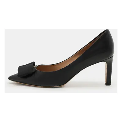 Salvatore Ferragamo Black Leather Bow Pumps Size