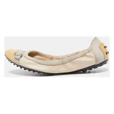 Tod's Beige/Yellow Patent Leather and Suede Cap Toe Scrunch Ballet Flats Size 38.5