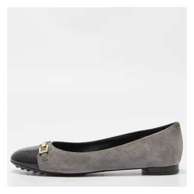 Tod’s Grey/Black Suede and Patent Leather Buckle Detail Ballet Flats Size 36.5