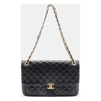 Chanel Black Leather Matelasse Shoulder Bag