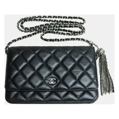 Chanel Black Matelasse Calf Chain Wallet Bag