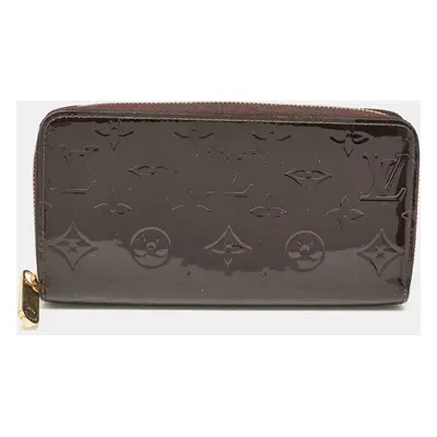 Louis Vuitton Amarante Monogram Vernis Zippy Wallet