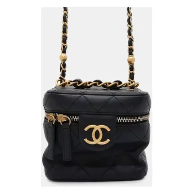 Chanel Leather Black Matelasse Vanity Coco Mark Chain Shoulder Bag