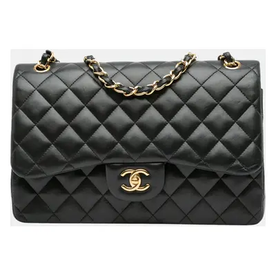 Chanel Black Jumbo Classic Lambskin Double Flap