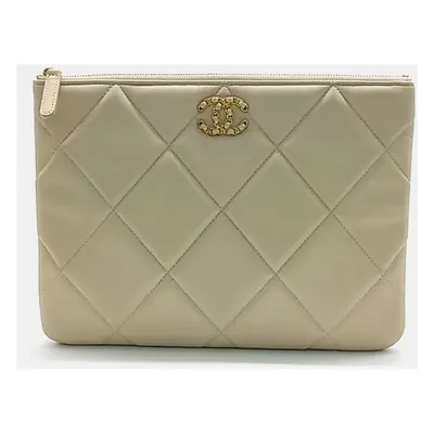 Chanel Beige Leather New Medium Clutch bag