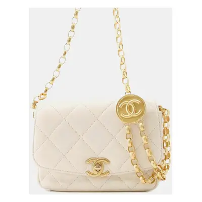 Chanel Lambskin White Coco Mark Matelasse Coin Motif Chain Shoulder Bag