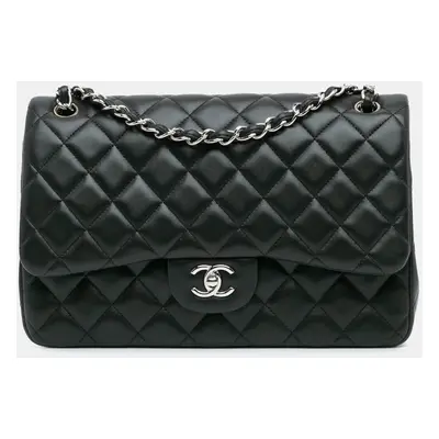 Chanel Black Jumbo Classic Lambskin Double Flap