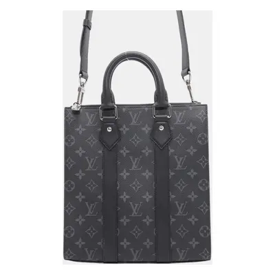 Louis Vuitton Noir Monogram Eclipse Sac Plat bag