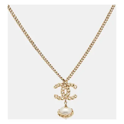 Chanel CC Faux Pearl Gold Tone Chain Link Drop Necklace