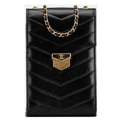 Chanel Black Calfskin CC Chevron Medal Envelope Vertical Clutch With Chain