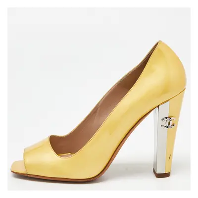 Chanel Yellow Patent Leather CC Open Toe Pumps Size