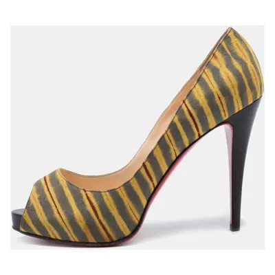 Christian Louboutin Tri-Color Printed Canvas Very Prive Peep-Toe Pumps Size